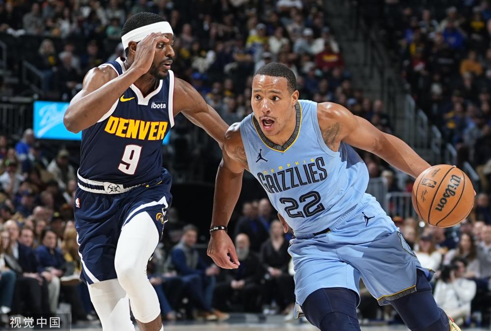 马丁内利等 马丁内利等